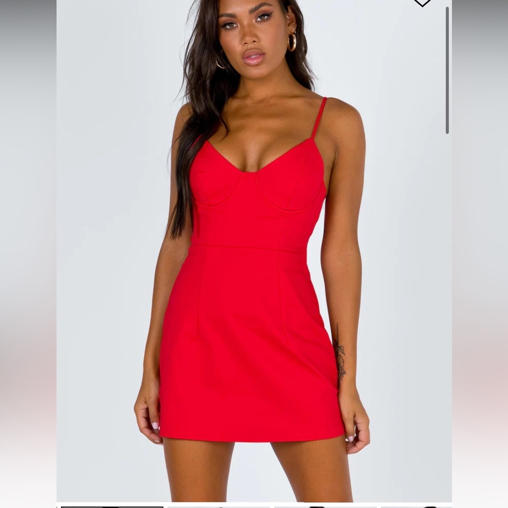 Princess Polly Red Novella Mini Dress / Size 2 US / Perfect condition